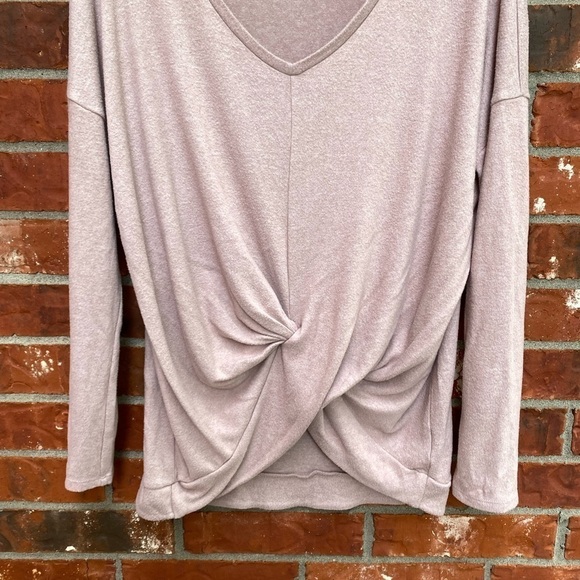 Express Womens Medium Blush Pink Front Twist Soft Knit Sweater - Picture 3 of 9